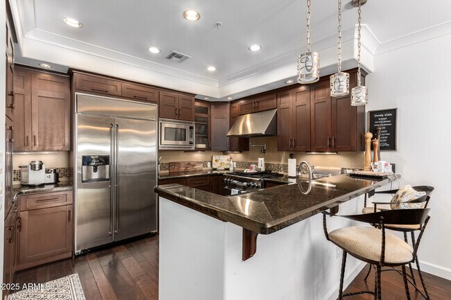 Foto del edificio - 4909 N Woodmere Fairway