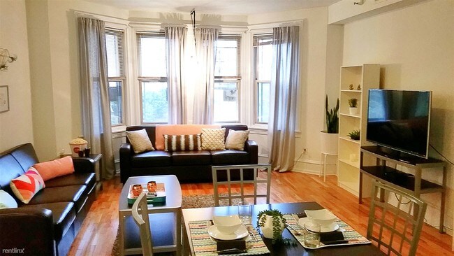 Foto del edificio - 6301 Overbrook Ave