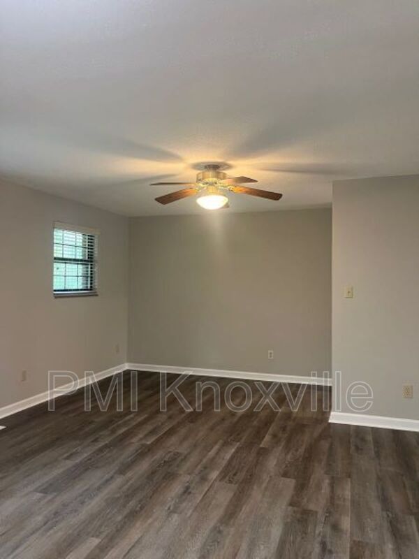 Foto del edificio - 4723 Zirkle Dr