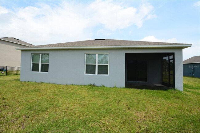 Foto del edificio - 285 Sunset Point Dr