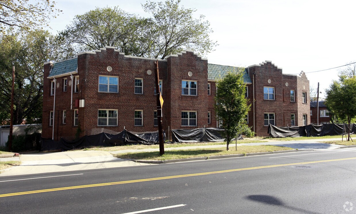 Primary Photo - Missouri Ave Lofts