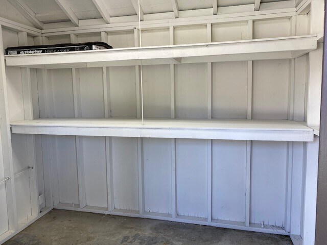 Shed - 939 Sloat Dr