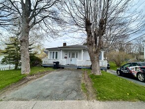 Building Photo - 31 Allandale Rd