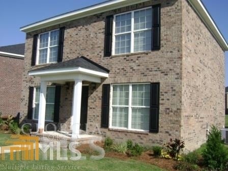 Primary Photo - 164 Herschel Dr