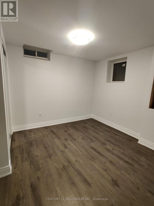 Building Photo - 97 Harbourtown Crescent