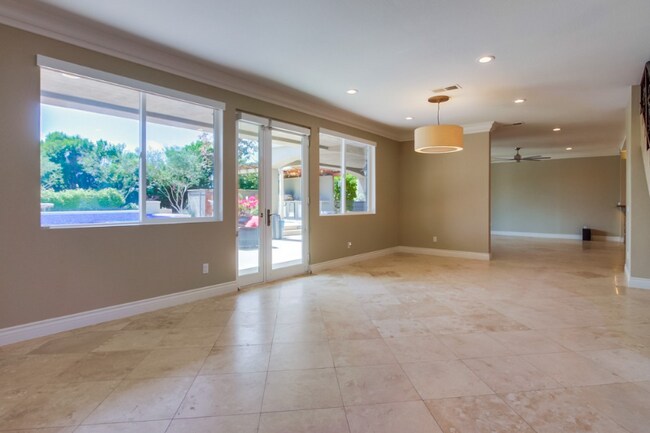 Foto del edificio - 6711 Blue Point Dr