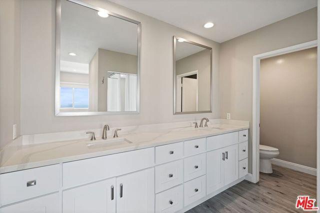 Building Photo - 18103 Coastline Dr