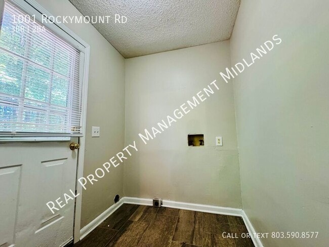 Foto del edificio - 1001 Rockymount Rd