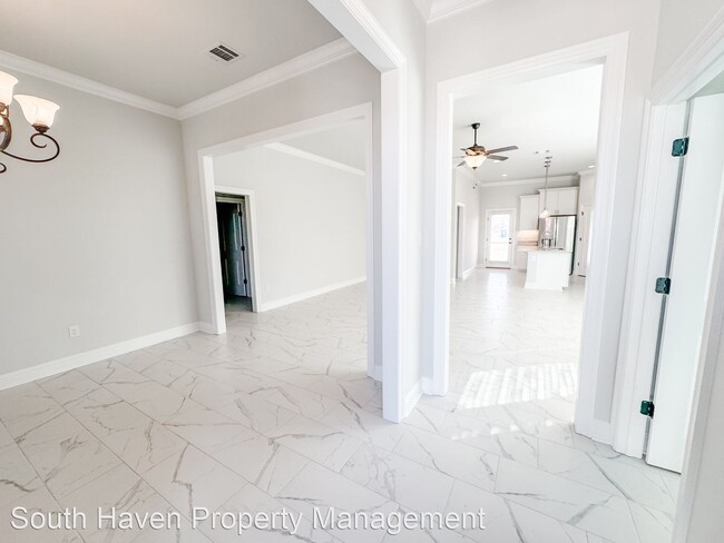 Building Photo - 3 br, 2 bath House - 41134 Coastline Avenue