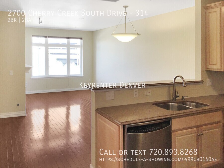 Foto principal - Spacious 2 Bed, 2 Bath Cherry Creek Condo ...