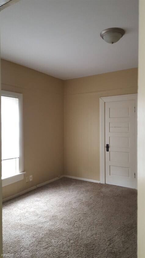 Primary Photo - 1 br, 1 bath Duplex - 1925 N Market St