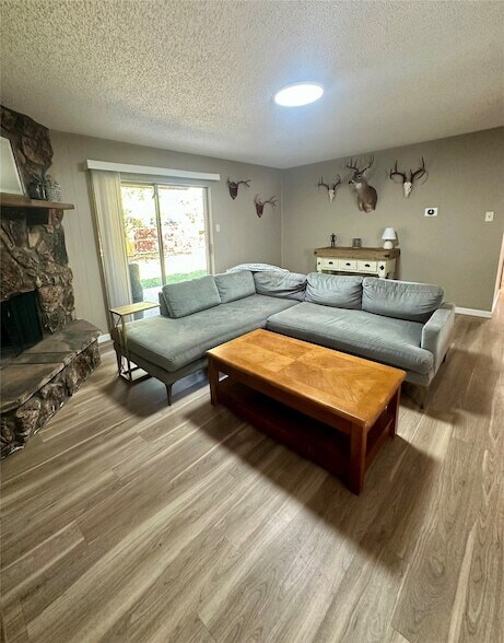 Photo - 1005 Waverly Dr House