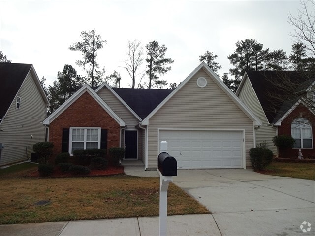 Building Photo - 2720 Kentshire Way