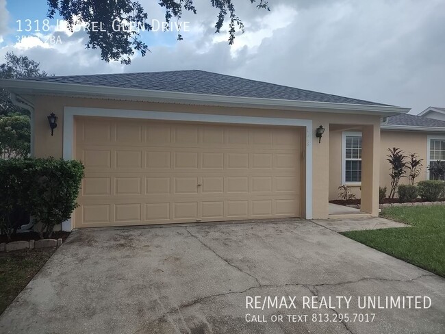 Foto del edificio - 1318 Laurel Glen Dr