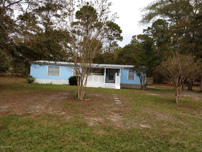 Building Photo - 261 River Oaks Dr