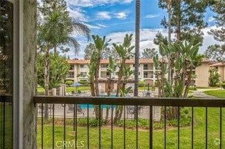 Building Photo - 10699 San Diego Mission Rd