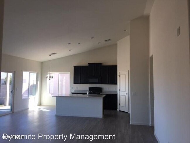 Foto del edificio - 3 br, 2 bath House - 12526 W Lobo Drive