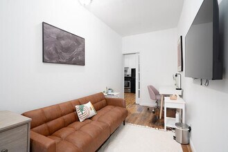 Building Photo - 177a E 100th St