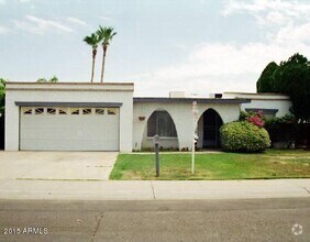 Building Photo - 10019 N 48th Dr