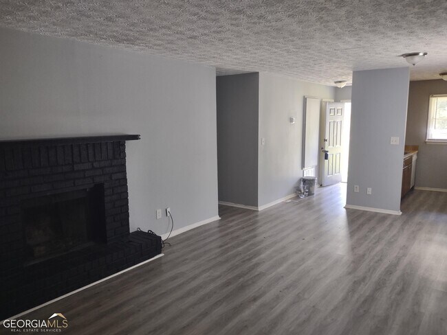 Building Photo - 138 Appleton Blvd