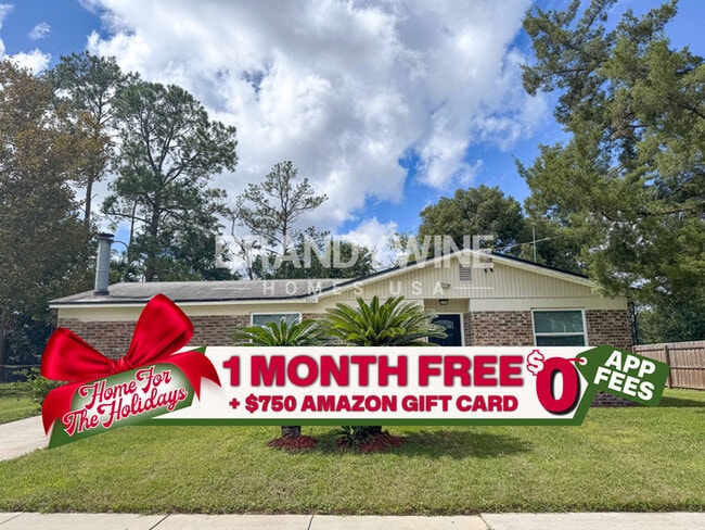 Building Photo - 3026 Mangrove Ave