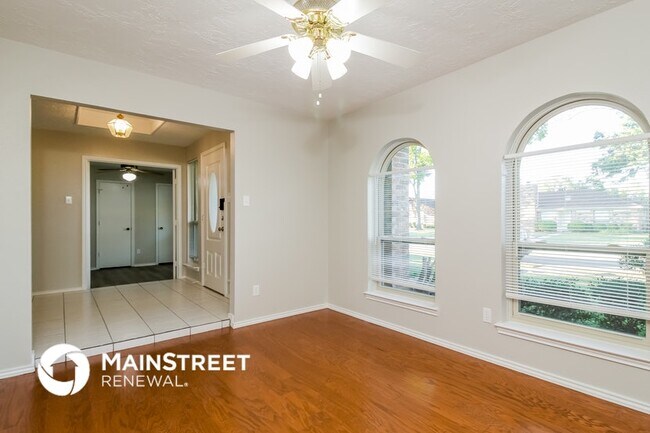 Foto del edificio - 1336 Colmar Dr