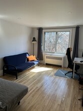 Building Photo - 3760 Ave Saint-Kevin