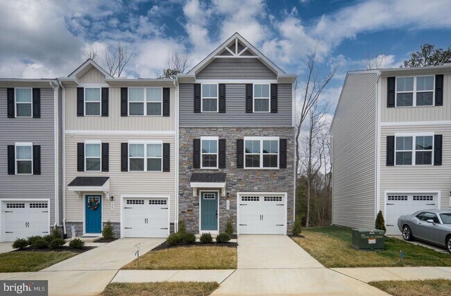 Foto del edificio - 7263 Congressional Cir