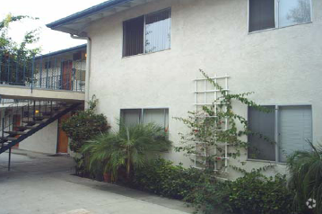 Building Photo - Chinaberry Apartments