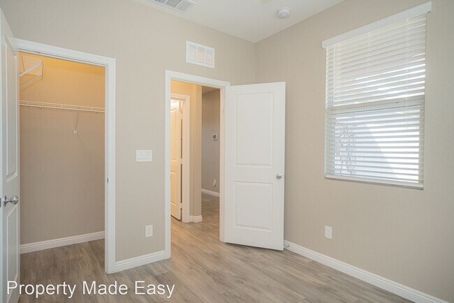 Building Photo - 4 br, 3 bath House - 829 Riverlawn Pl