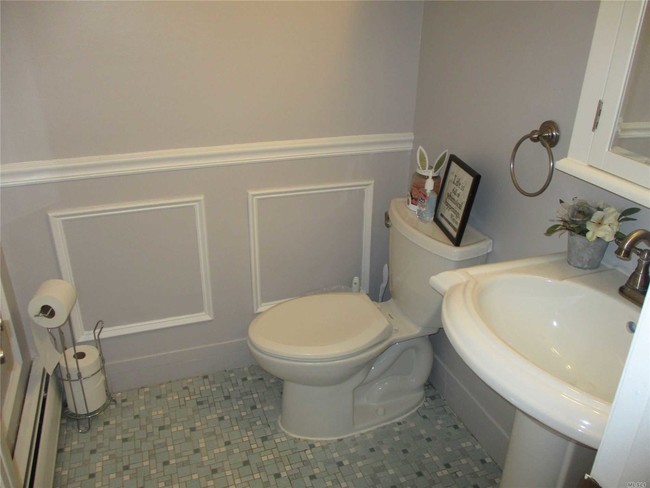 Building Photo - 540 Irene St