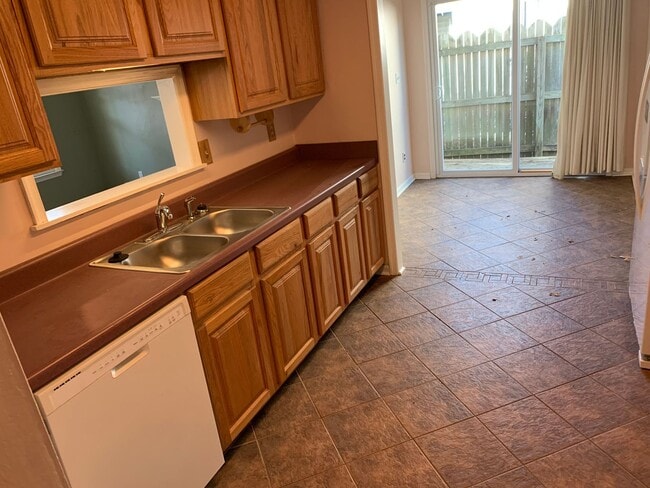 Building Photo - 1642 High Plains Dr