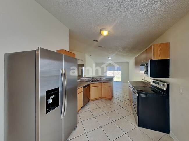 Foto del edificio - 784 Lake Doe Blvd