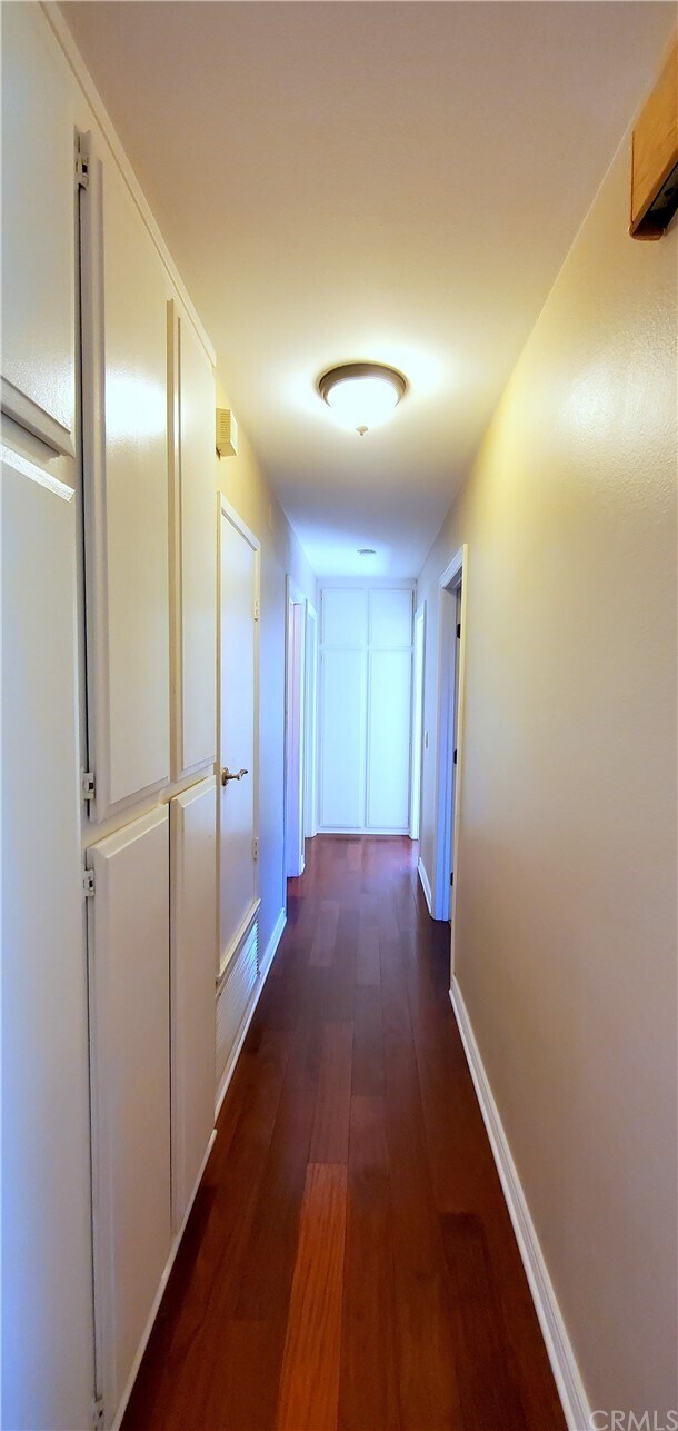 Foto del edificio - 410 N Prospectors Rd