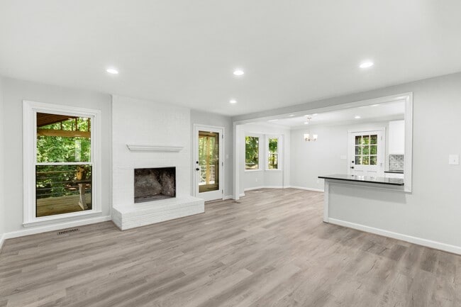 Building Photo - 3641 Meadow Creek Ln