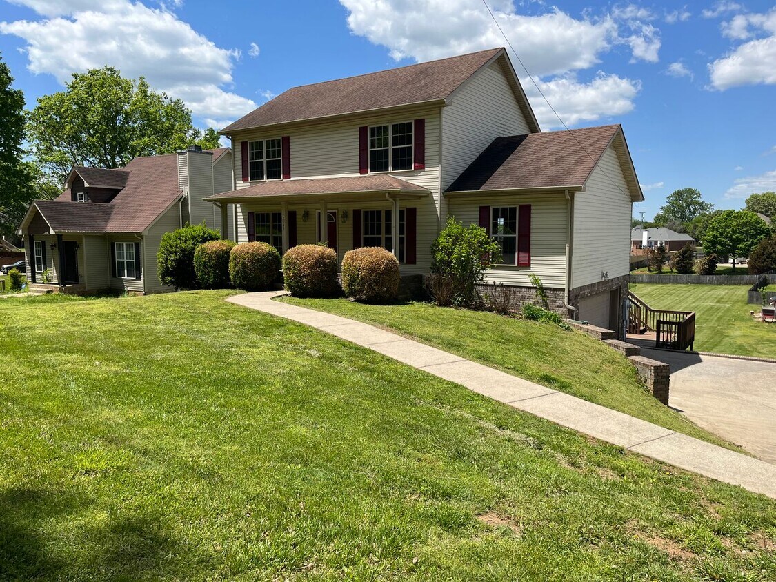 Primary Photo - COMING SOON!!!!! Large beautiful home