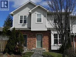 Building Photo - 1085 Harrogate Dr