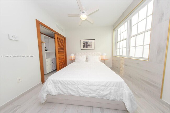 Building Photo - 820 Ocean Dr