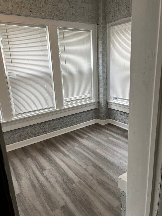 Foto del edificio - 8036 S Green St