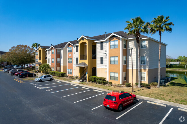 Foto del edificio - Sand Lake Pointe Apartments