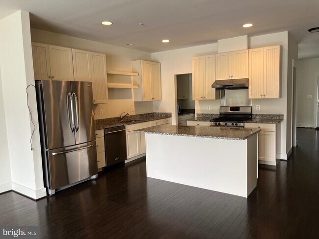 Foto del edificio - 1705 Willard Way