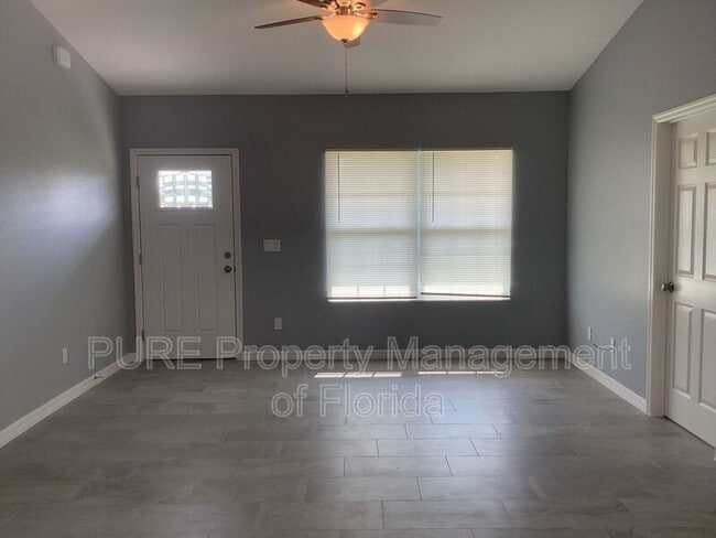 Building Photo - 2629 SW 175 Loop