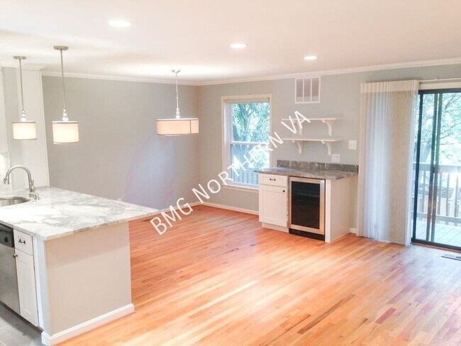 Foto del edificio - 2107C N Rolfe St-
