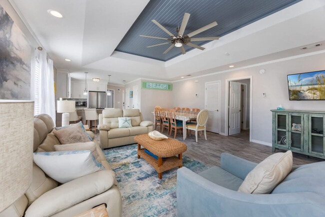 Foto del edificio - 4496 Luke Ave