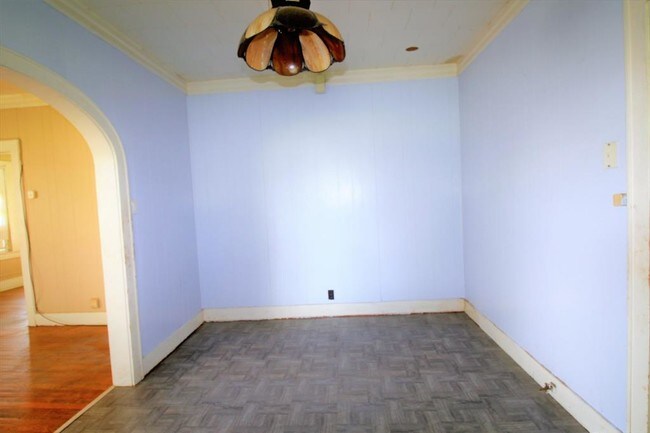 Building Photo - 1017 N Rusk St