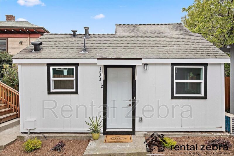 1825 Delaware St Unit 1823 1/2 Delaware Street, Berkeley, CA 94703