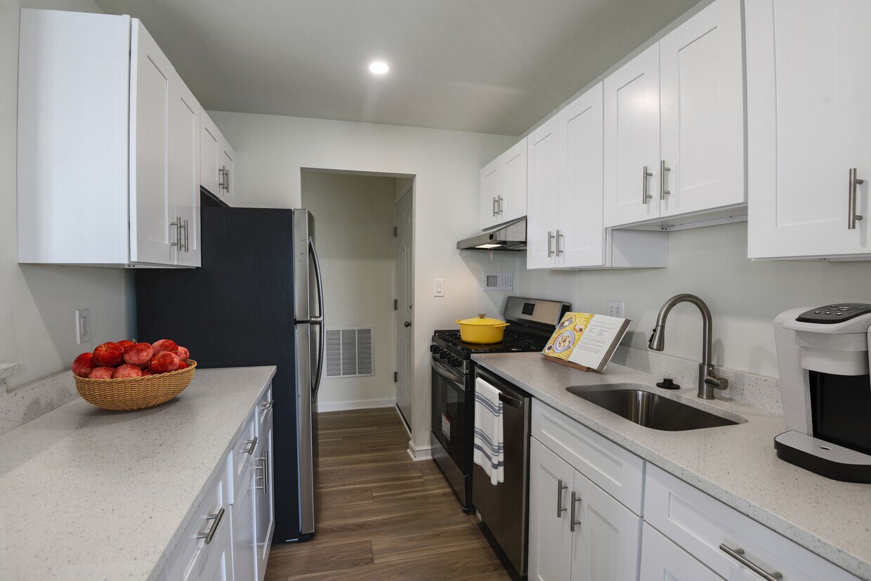 Foto principal - The Benjamin at Landover Hills