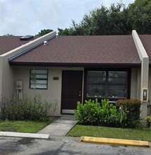 Building Photo - 636 NW 47th St