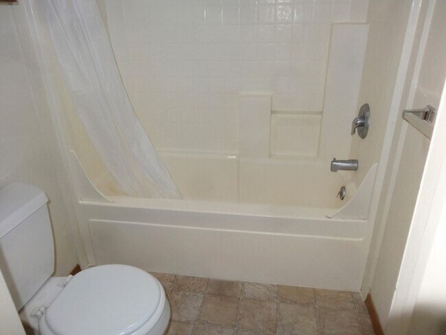 Foto del edificio - 1375 Grant Ave