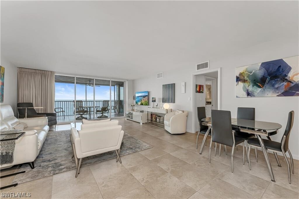 1919 Gulf Shore Blvd N Unit 402, Naples, FL 34102 Condo for Rent in